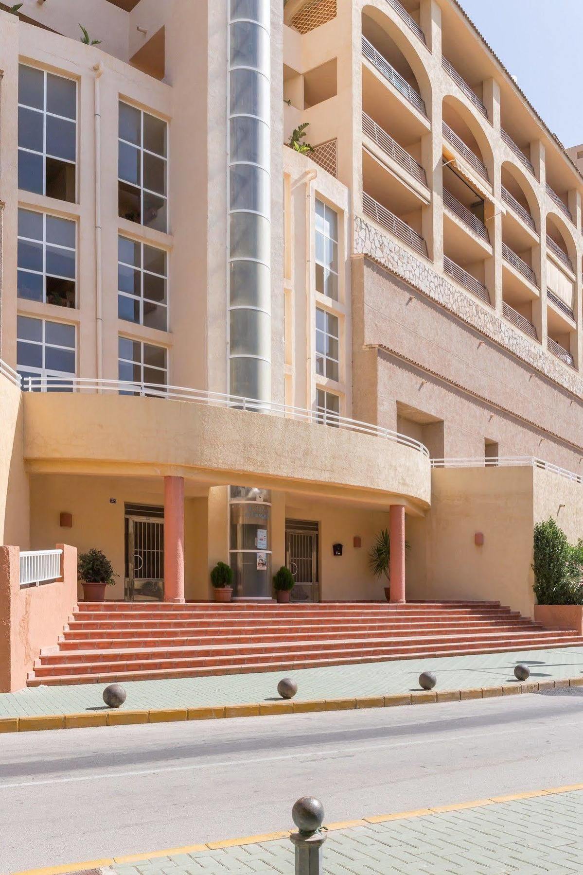 Pierre & Vacances Altea Port Exterior photo