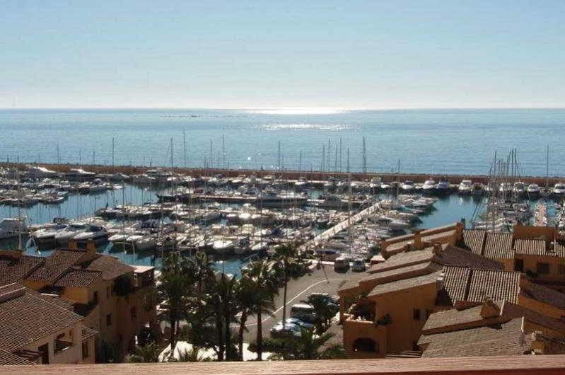 Pierre & Vacances Altea Port Exterior photo